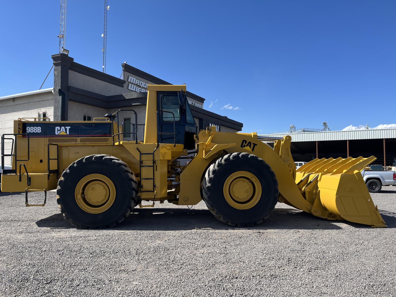 ./imagenes/INVOICE/2019/17670/CATERPILLAR 988B (23).JPG